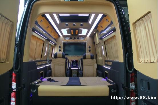 展厅现车 奔驰斯宾特 A2 旅居车